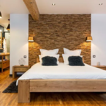 Les Suites Sainte Claire Annecy Exterior photo